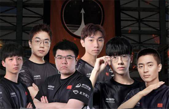 强烈的悬念 强烈的悬念