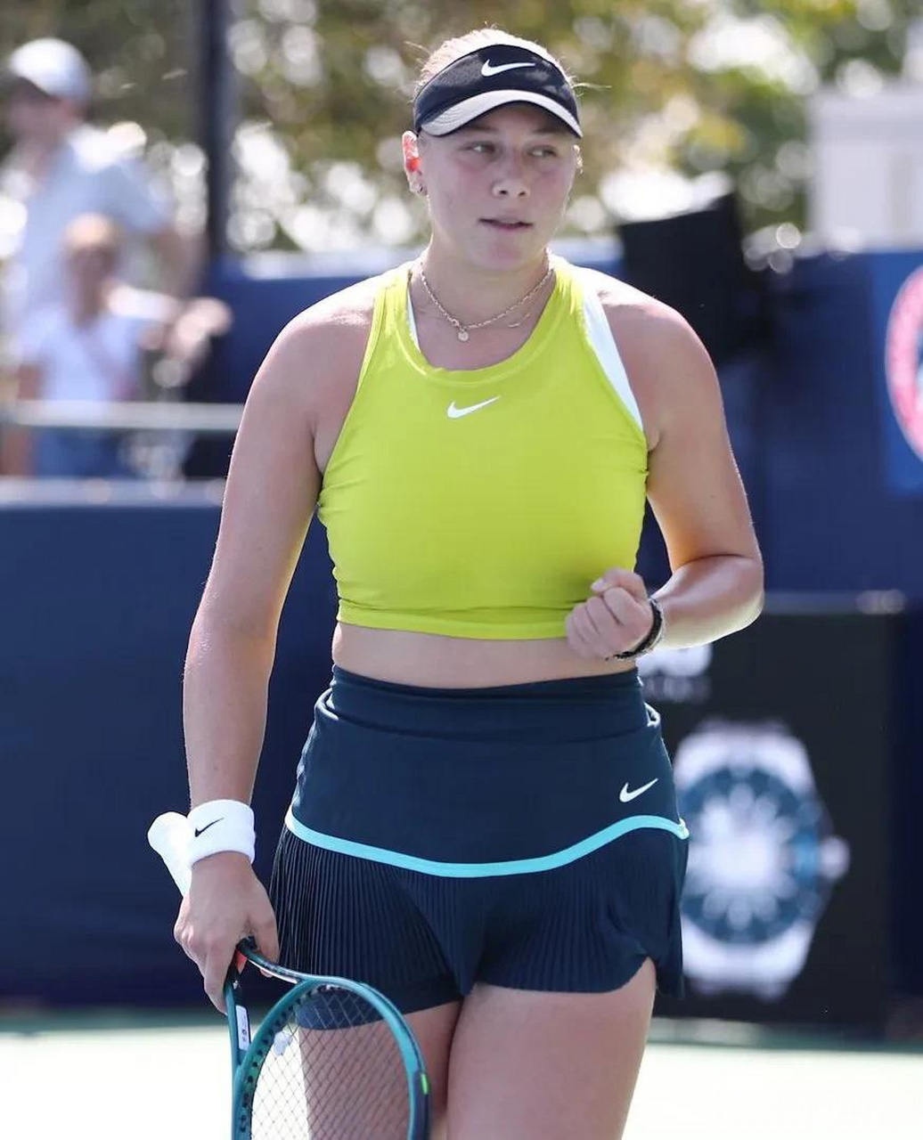 直接影响投 直接影响投